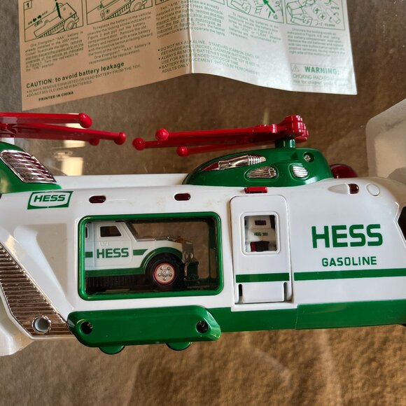 2001 Hess Helicopter Toy Set with Motorcycle & Cruiser – Lights & Sounds, NIB - Picture 2 of 16